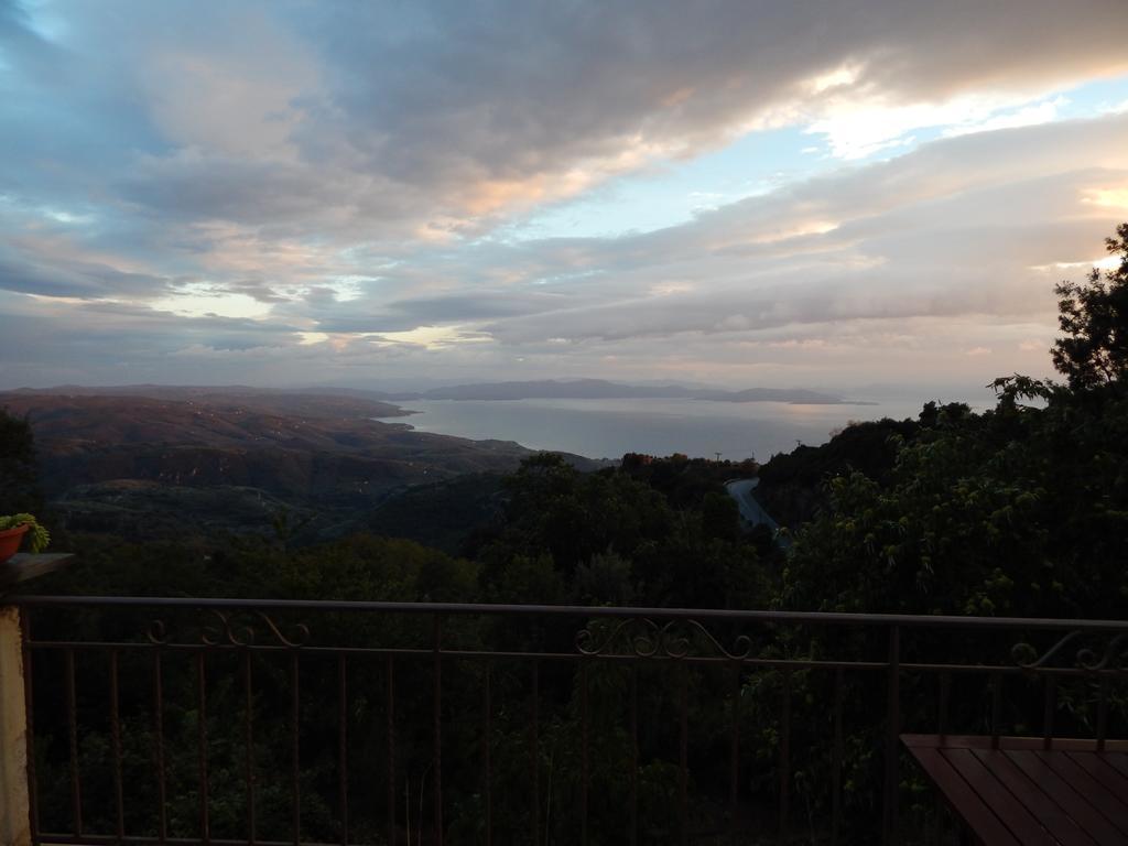 Hotel Rastoni Pelion à Vizitsa Extérieur photo